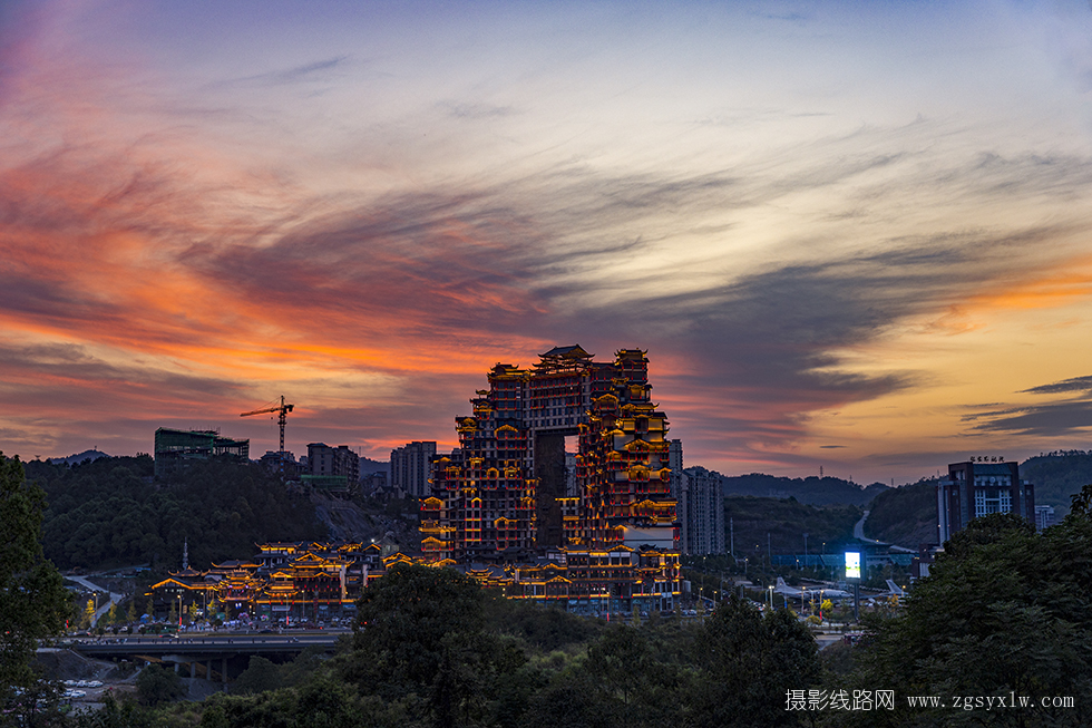 七十二奇楼晚霞