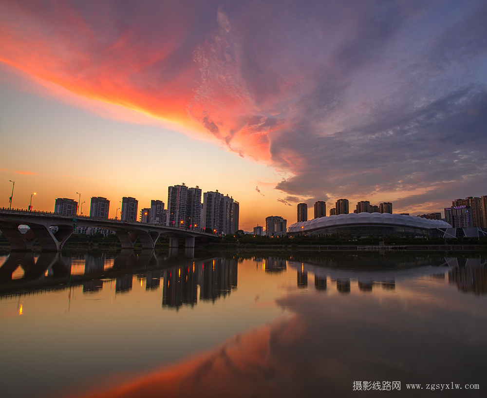 鹭鸶湾早霞