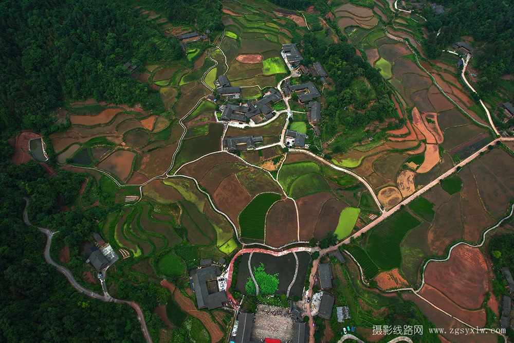 石堰坪春色
