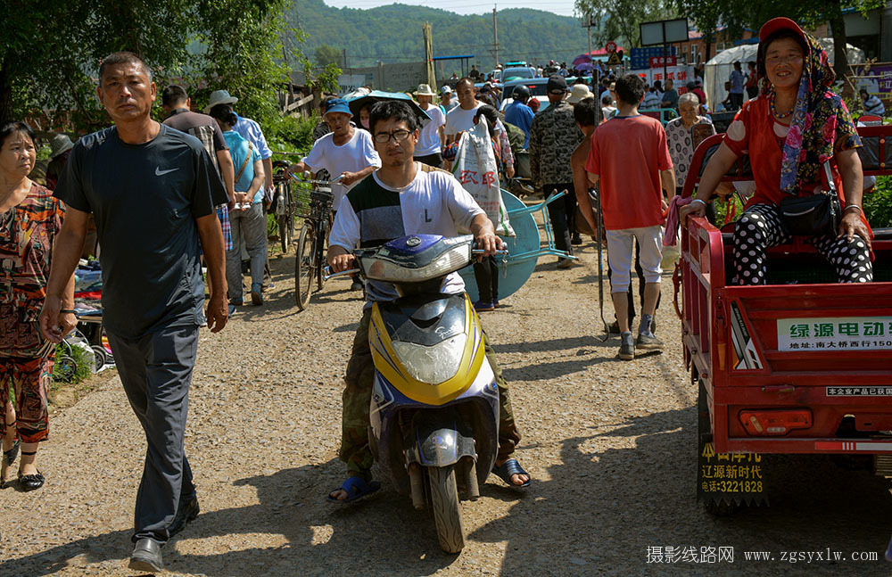 赶集路上