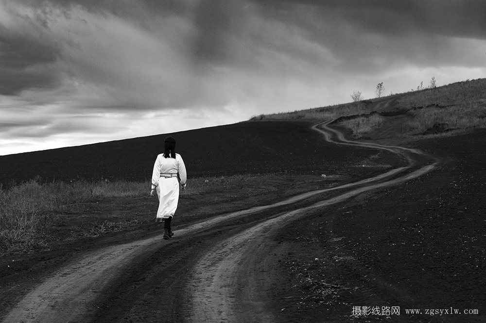 路在远方