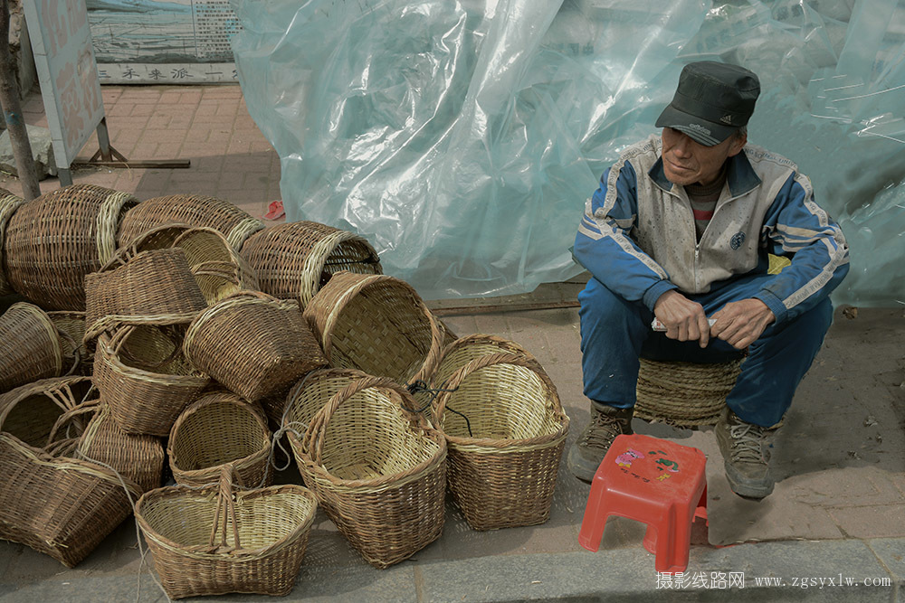 自编自卖