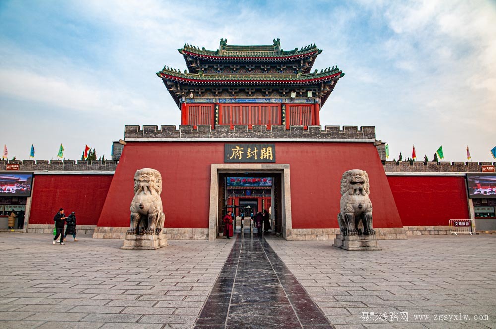 《铡美案》组图