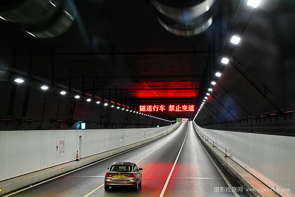 港珠澳大桥海底隧道