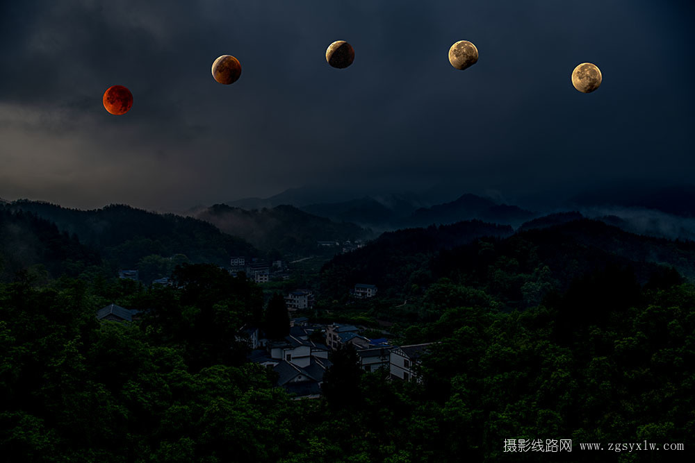 皓月映山村