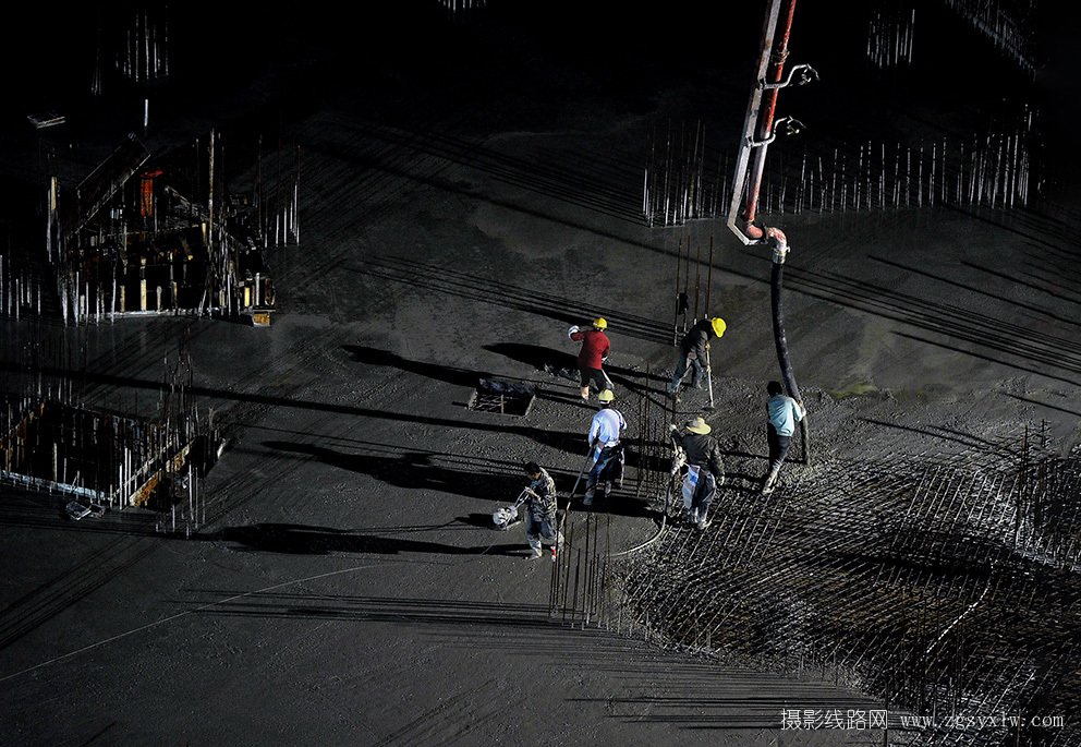 工地之夜