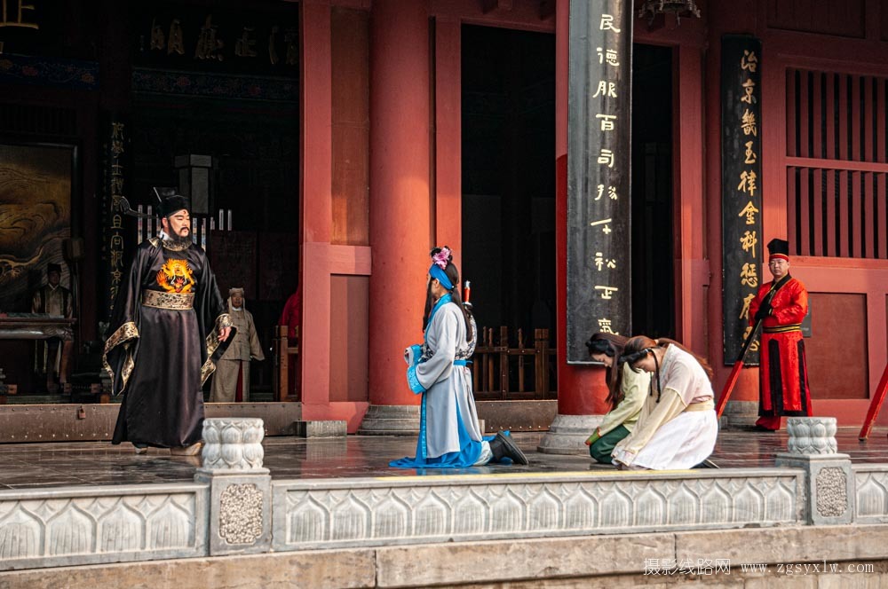 《铡美案》组图