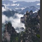 雨雾缥缈天子山