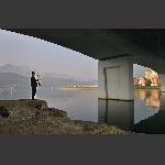 桥下风景