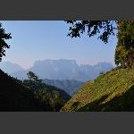 远眺天门山