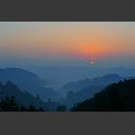 山峦之晨