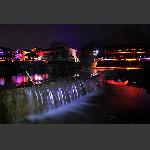 溪布街夜景