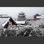 雪漫寺庙