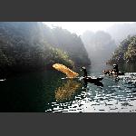 宝峰湖里打渔人