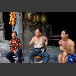 劳作之余