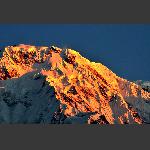 日照金山