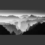 层峦叠嶂
