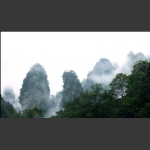 雨雾漫青山