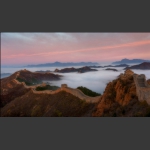 雾漫金山岭