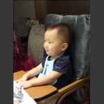饱吃不如稳坐（手机拍摄）