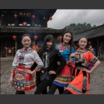 摆手堂前土家妹儿