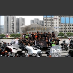 车手们合影