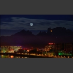 天门月夜