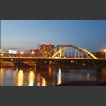 夜晚观桥