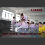 聪明灵泛善歌舞