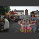 少成若天性。功到自然成。