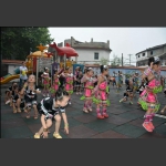 少成若天性。功到自然成。