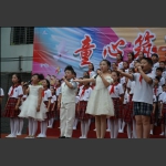 少成若天性。功到自然成。