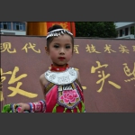 少成若天性。功到自然成。