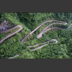 天门山.公路