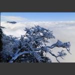 天门山雪景