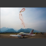 观天门搏击长空