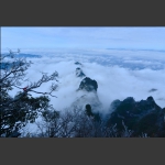 天门山云海