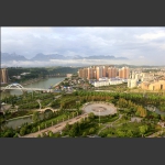 晨光中的大庸桥公园