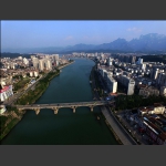 清清澧水河两岸