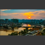 不断变化的大桥风景