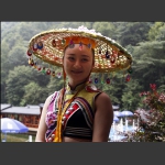 宝峰湖上的少女