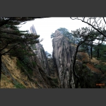 “侧成峰”