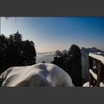瑞雪辉映六奇阁
