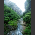 峡谷烟雨
