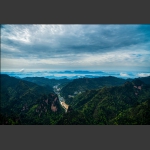 峡谷的秋天