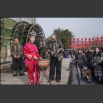 闹春