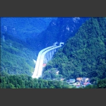 张桑高速 穿山过