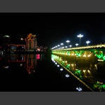 铁城夜色