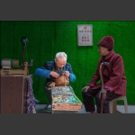 修锁老人