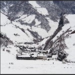 鸭绿江百里画廊